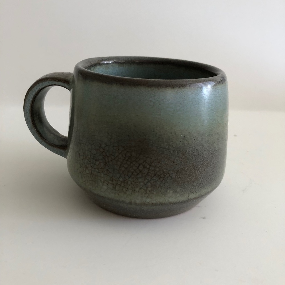 Frankoma 6 C mug Woodland moss blue